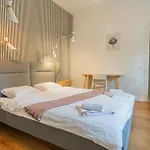 Boutique Cismigiu Apartments - High-End & Central Location